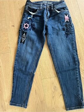 PAIGE  CROPPED  LOW WAIST JEANS WITH EMBROIDERY DETAILS  FESTIVAL, STRETCH SZ 1